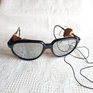 Vintage Bolle 8161 Crevasse Black Mirrored Glacier Glasses Mountaineering